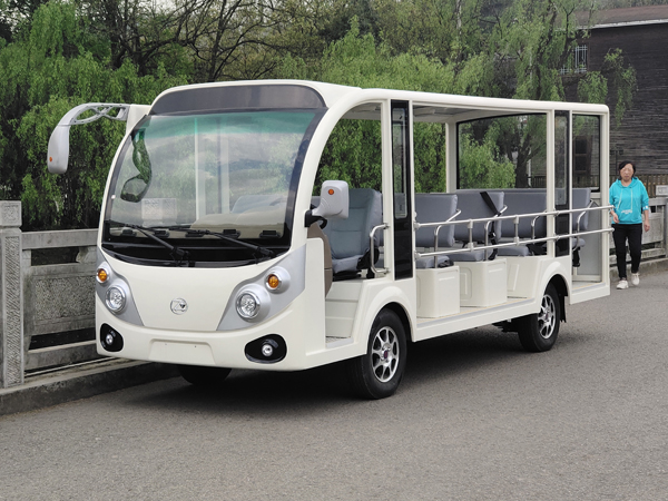 電動(dòng)觀光車(chē)的生產(chǎn)廠家在哪里